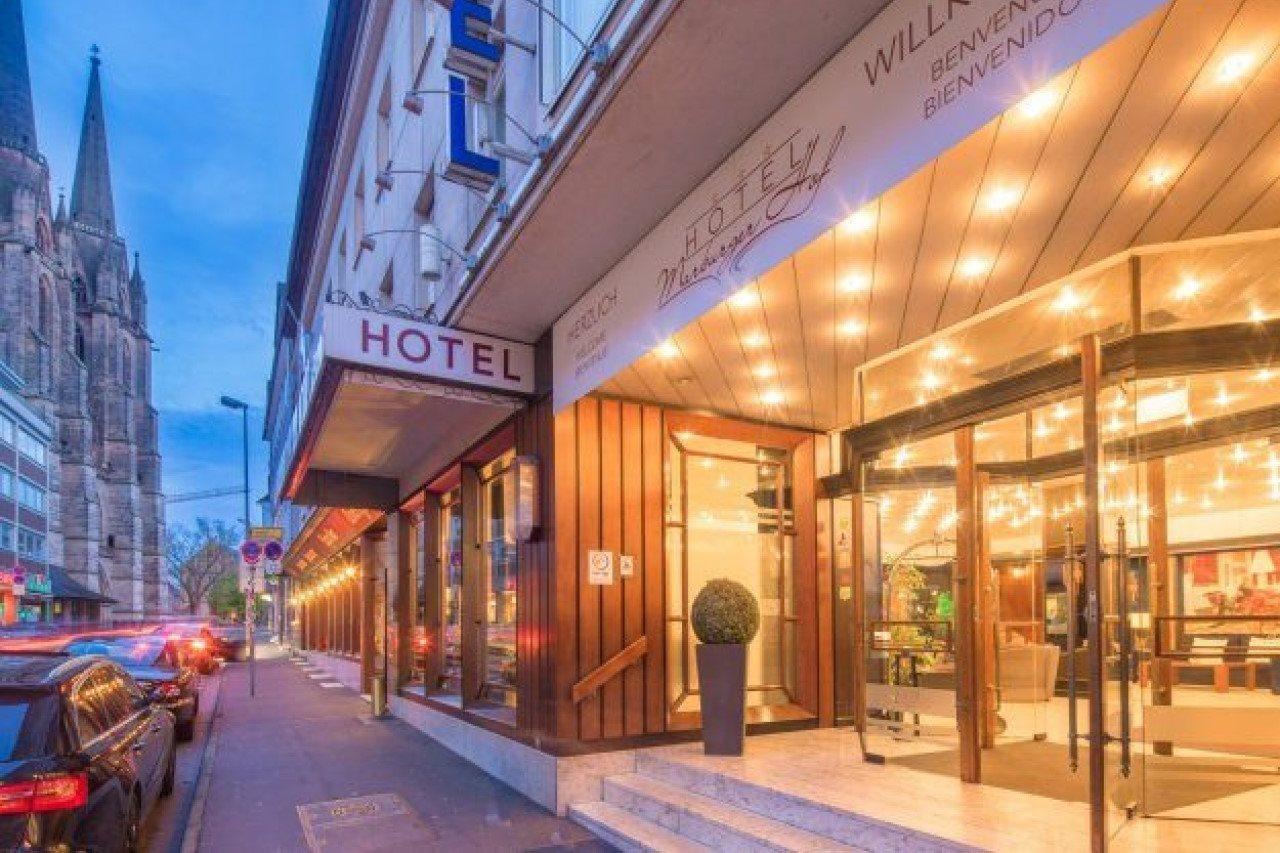 Готель Marburger Hof Екстер'єр фото
